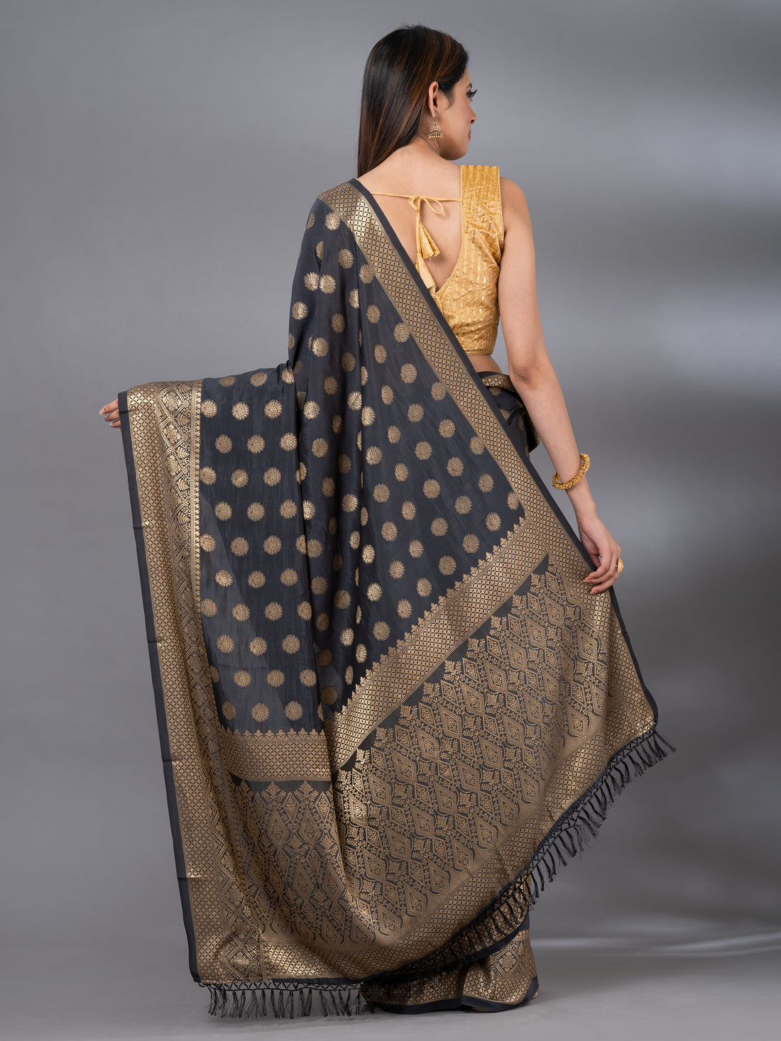 Grey &amp; Gold Silk Blend Banarasi fancy Mahalasa Saree