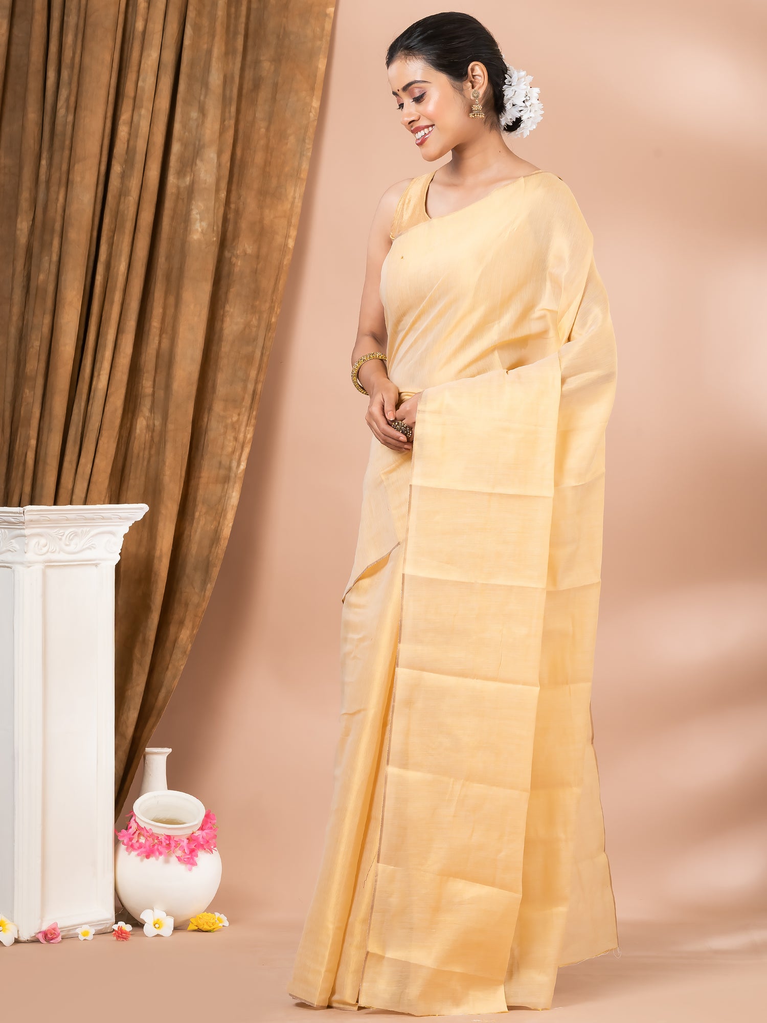 Golden Solid/Plain Daily Wear Mahalasa Pure Silk Saree