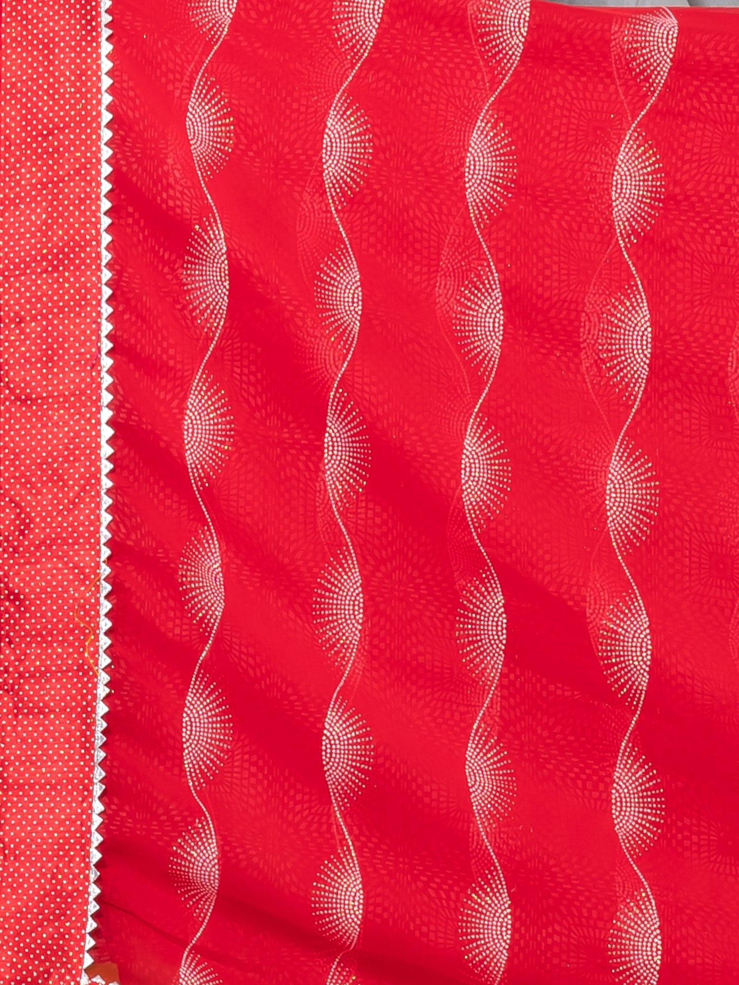 Red Georgette Handloom Woven Saree